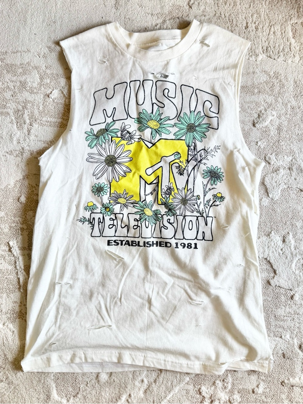 MTV Floral Daisy Graphic Tank Top Distressed Muscle Tee Off White